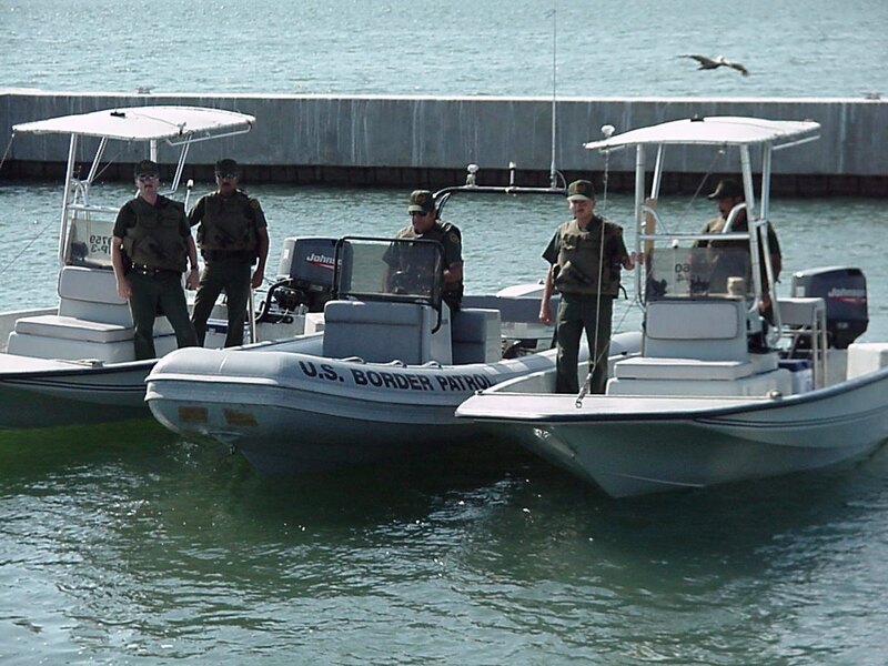 Border Patrol USBP miscellaneous modern three boats with agent in the water