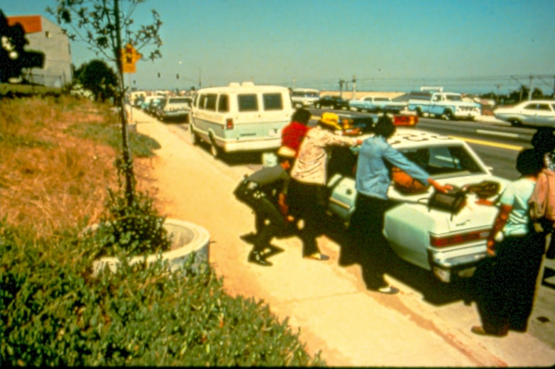 USBP Border Patrol photographs 1970-1990 agent arresting three people